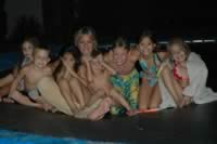 shaunas party 2005 050.jpg (88kb)